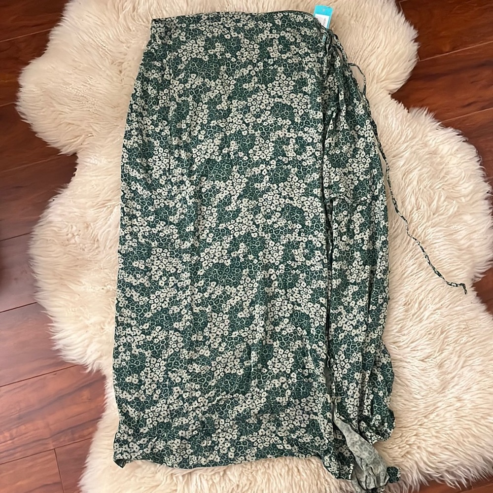 NWT Free People Yasmin Tied Midi Skirt